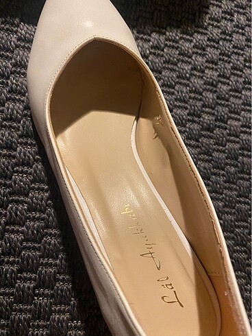 beyaz topuklu ayakkabı - Görsel 5