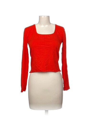 Diğer T-shirt %70 İndirimli.