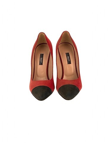 36 Beden inci Stiletto %70 İndirimli.