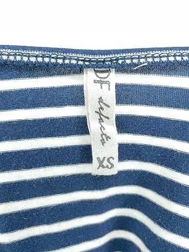 xs Beden çeşitli Renk Defacto T-shirt %70 İndirimli.