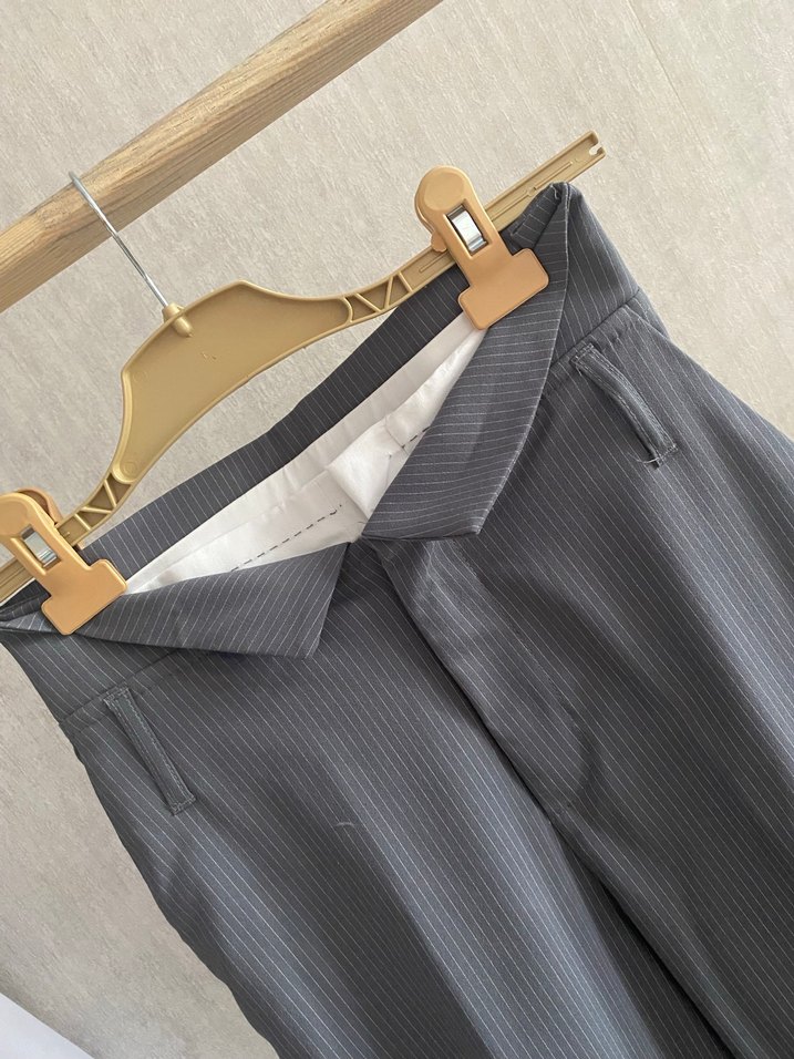 Gri Pilili Kadın Kumaş Pantolon - Görsel 4