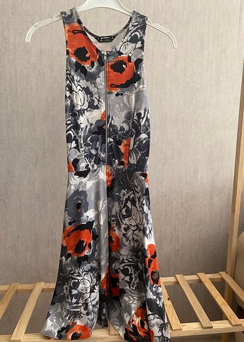 Desenli Gri Mini Fermuarlı elbise - Görsel 2