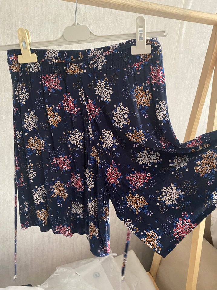 Bohem Tarz Midi Bağcıklı Şort - Görsel 2