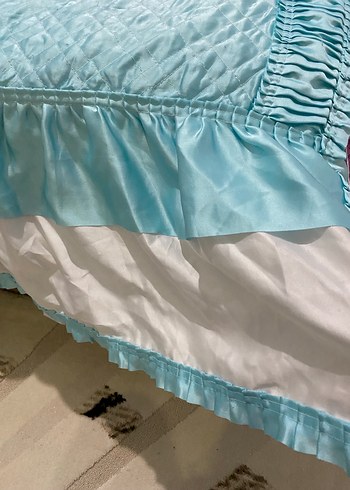 Nakışlı Mavi Yatak Örtüsü Seti - Görsel 4