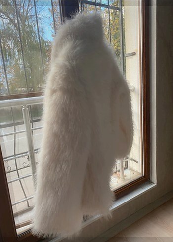 Kadın Beyaz Suni Kürk Midi Ceket - Görsel 2