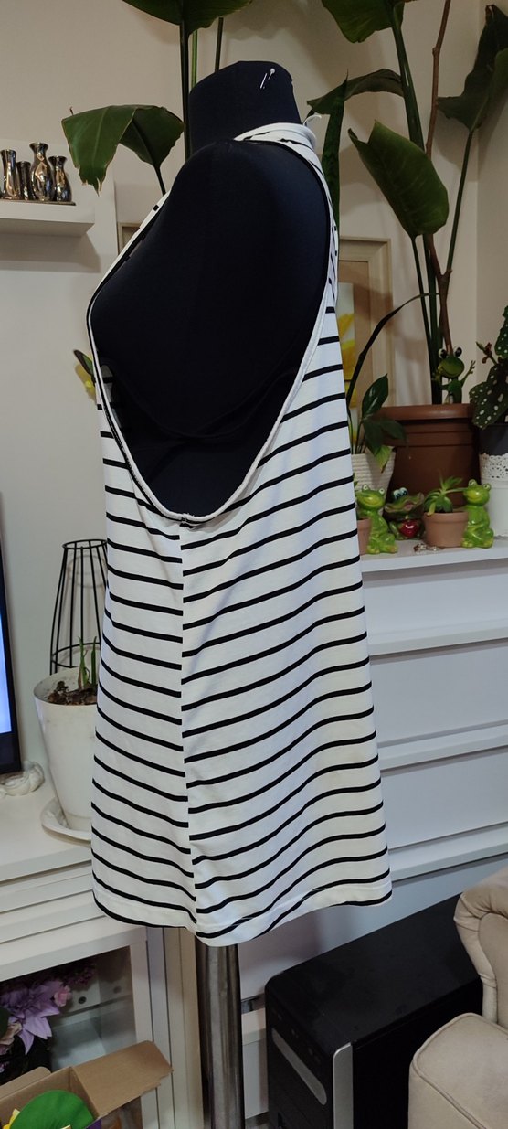 Beyaz Çizgili Baskılı plaj elbisesi - Görsel 4