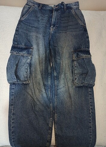 34 Beden BERSHKA KARGO PANTOLON