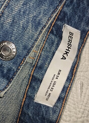 34 Beden mavi Renk BERSHKA KARGO PANTOLON