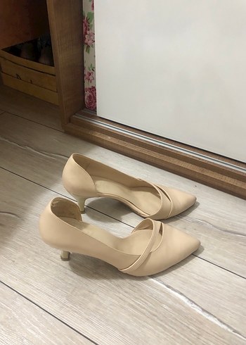 39 Beden Bej Minimalist Stiletto Topuklu Kadın Ayakkabı