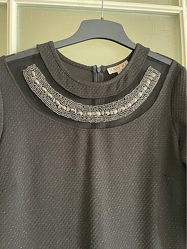 Yaka tül ve taş detaylı Gece Elbisesi - Görsel 5