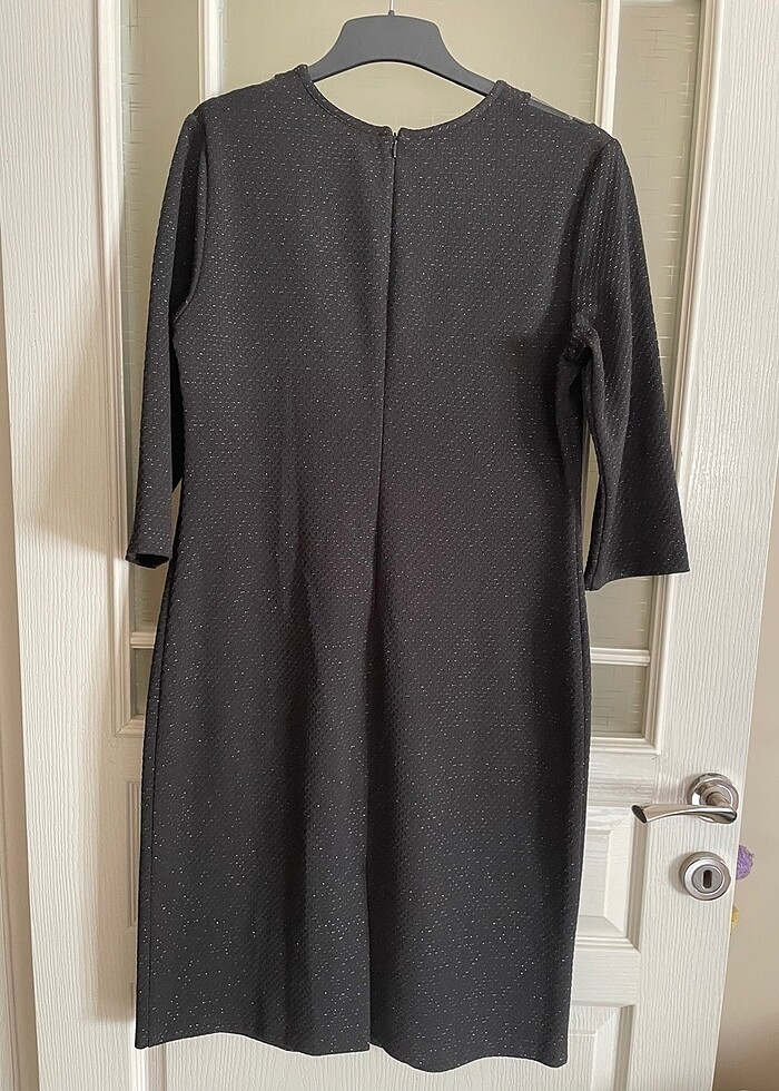 Yaka tül ve taş detaylı Gece Elbisesi - Görsel 2