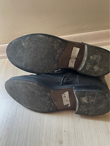 Zincir detaylı Derimod Bot - Görsel 7