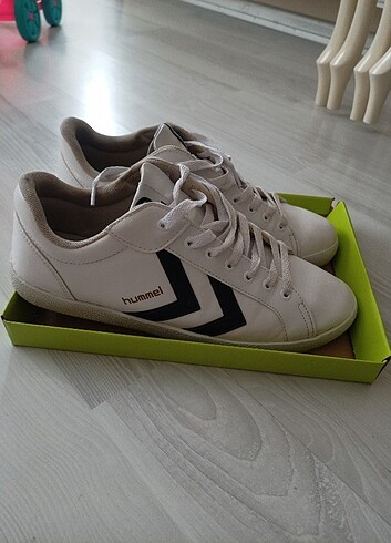 Hummel Spor ayakkabisi