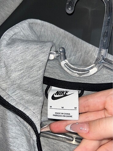 m Beden gri Renk nike tech fleece kadın