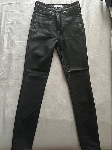 MANGO skinny mumlu siyah deri pantolon