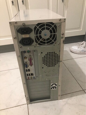 Bilgisayar kasası - Görsel 2