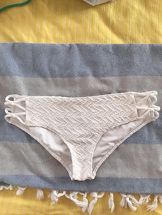 36 Beden Beyaz bikini altı