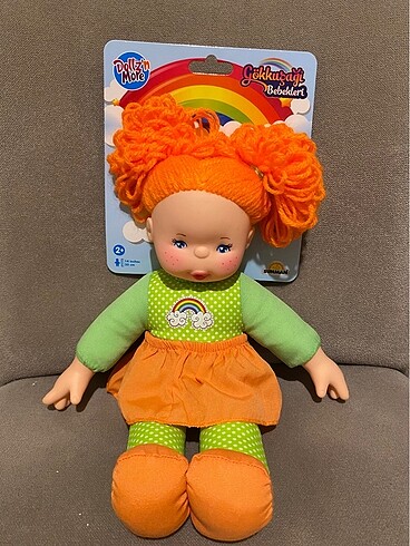 Dolly Baby Dollz?n More marka turuncu saçlı bebek