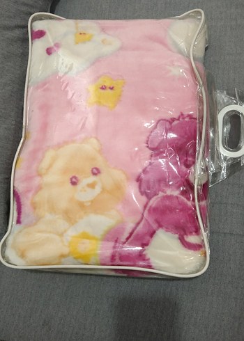 Pembe Baskılı Çocuk Battaniyesi