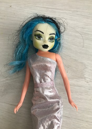 Winx Club Winx Mavi Saçlı Gri Elbiseli Bebek