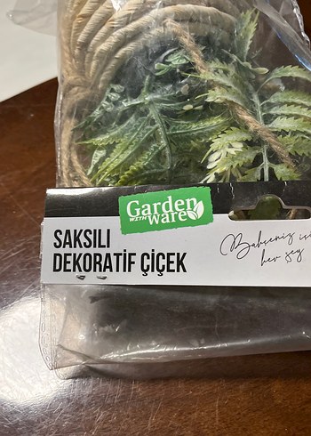 Mavi Yapay Çiçekli Hasır Saksı - Görsel 4