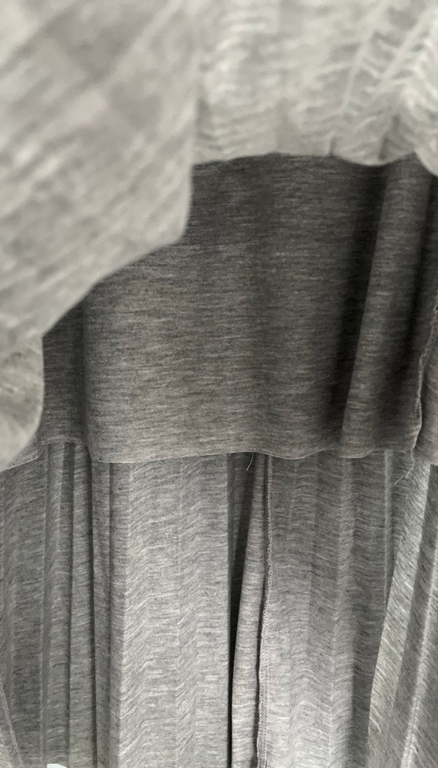 Gri Renkli Uzun Pilili Kadın Etek - Görsel 4