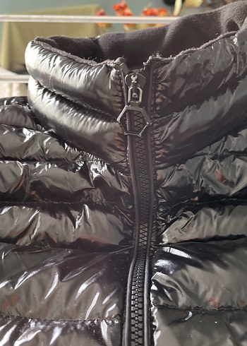 Siyah Kadın Midi Şişme Mont - Görsel 3