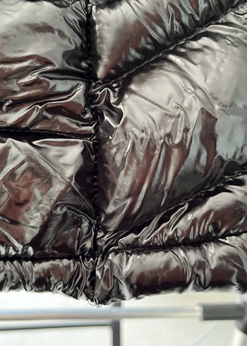 Siyah Kadın Midi Şişme Mont - Görsel 12