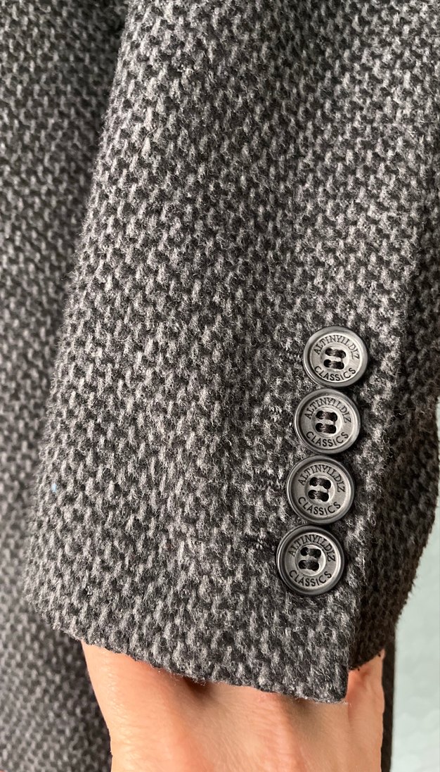 Düğmeli gri siyah Erkek Kaban - Görsel 3