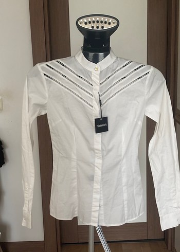 Network Beyaz Düğmeli Kadın Gömlek - Görsel 2