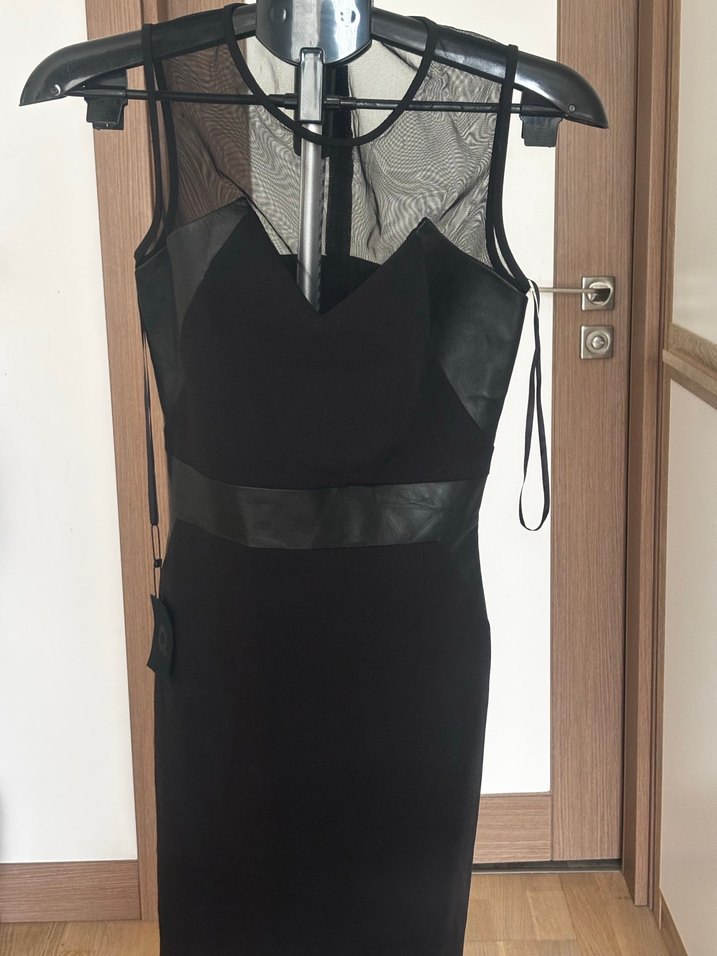 Siyah Deri Kemerli diz üstü QUE marka hiç giyilmemiş 34 beden - Görsel 2