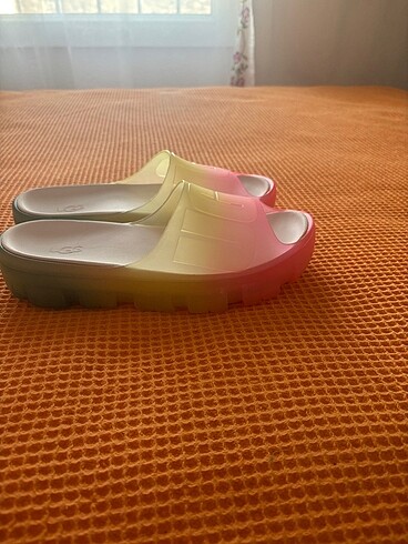 Ugg orjinal hiç kullanılmamış terlik - Görsel 5