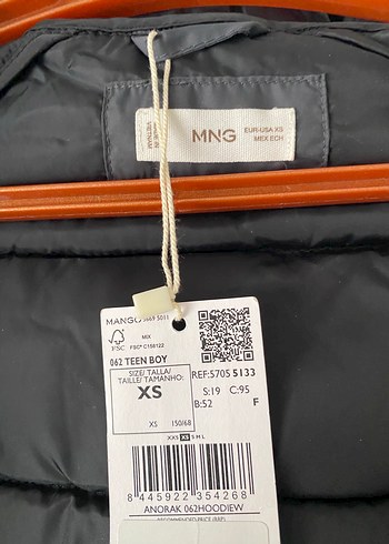 xs Beden Mango Şişme Mont