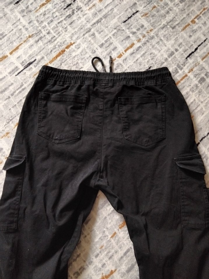 Siyah Bel ve paca lastikli Rahat Kesim jogger Pantolon 34 beden - Görsel 3