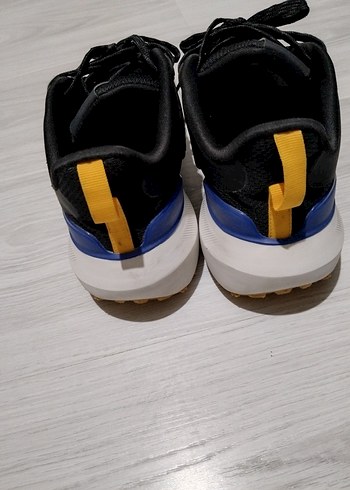 Adidas Siyah Bağcıklı Spor Ayakkabı - Görsel 6