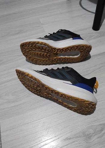 Adidas Siyah Bağcıklı Spor Ayakkabı - Görsel 5