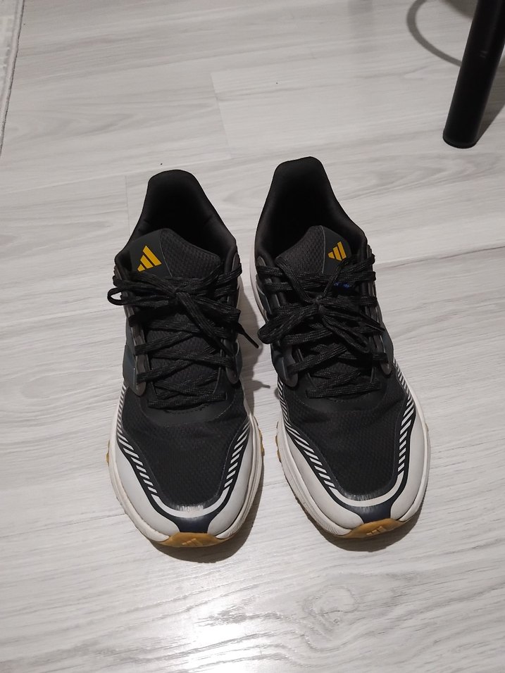 Adidas Siyah Bağcıklı Spor Ayakkabı - Görsel 3