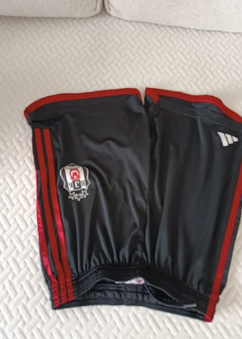 Adidas Beşiktaş Erkek Çocuk futbolcu Şortu - Görsel 3