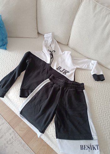 BJK Baskılı Kapüşonlu Erkek Sweatshirt ve şort - Görsel 5