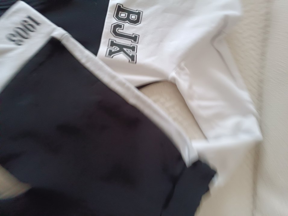 BJK Baskılı Kapüşonlu Erkek Sweatshirt ve şort - Görsel 2