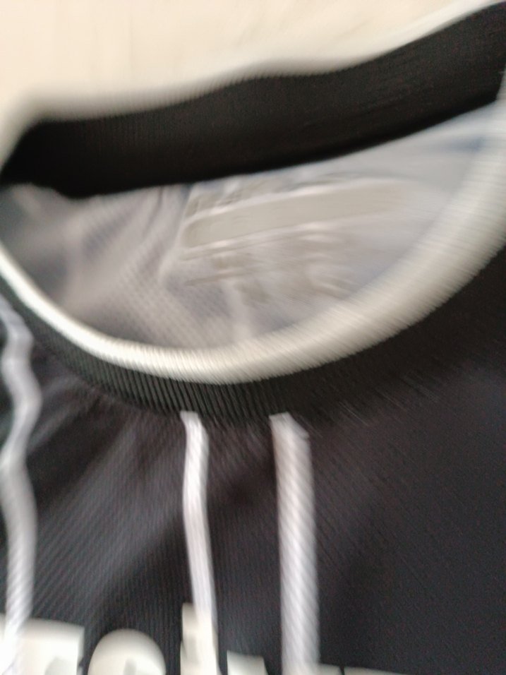 Beşiktaş Siyah Çizgili Erkek Tişört - Görsel 2