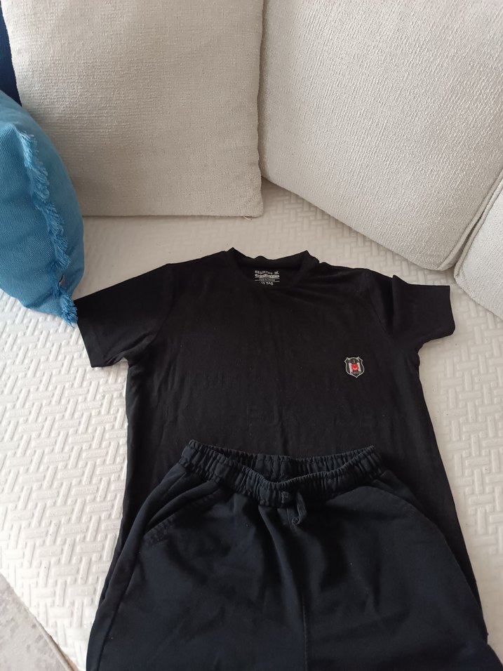 Erkek Siyah Pamuklu Rahat Kesim Şortve tshirt - Görsel 2