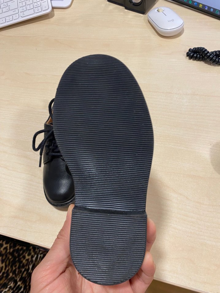 Erkek Çocuk Siyah Bağcıklı Özel Ayakkabı - Görsel 4