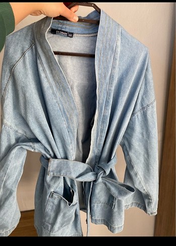 Kadın Mavi Batik Desenli Salaş Kot Ceket - Görsel 3