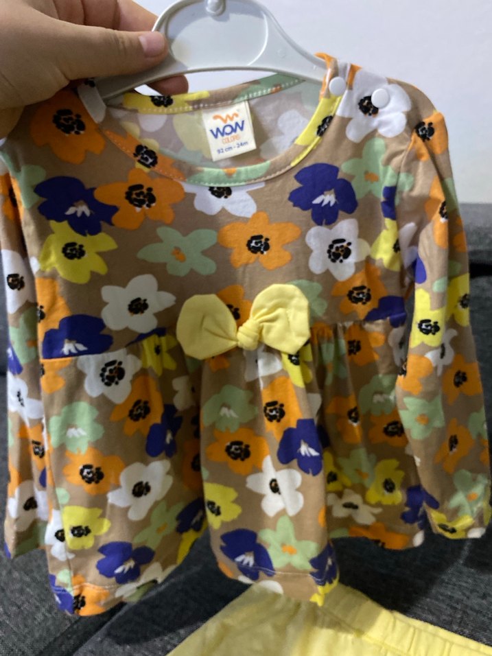 Renkli Çiçek Desenli Fırfırlı Bebek Kız Takımı - Görsel 2