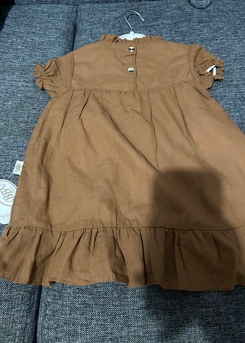 Kız Çocuk Kahverengi Fırfırlı Nakışlı Elbise - Görsel 4