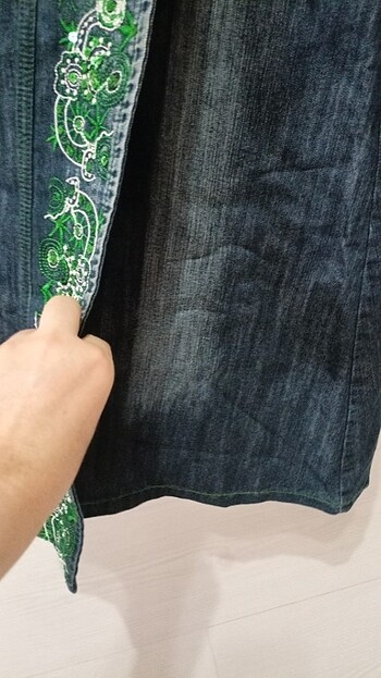 m Beden mavi Renk Pullu nakışlı düğme detaylı taşlanmış kot etek