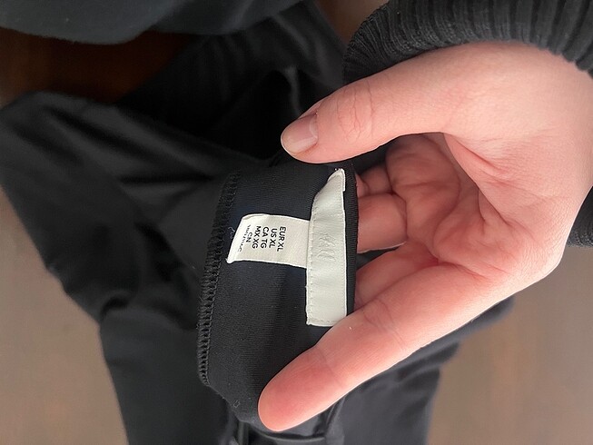 xl Beden Koldan geçmeli cıtcıtlı badi