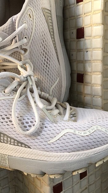 39 Beden under armour spor ayakkabı