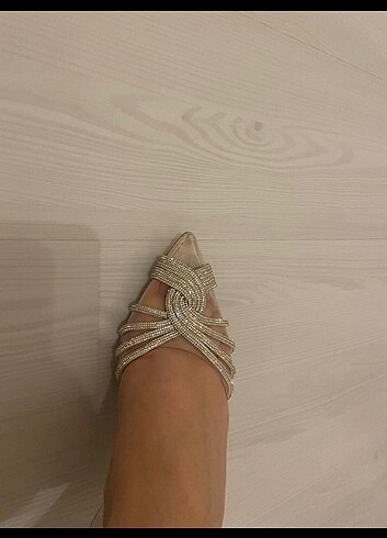 40 Beden beyaz Renk Şeffaf taşlı ayakkabı 
